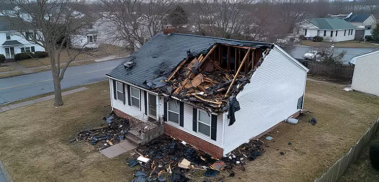 Why Choose Us for Selling Damaged House in Rockford, IL?