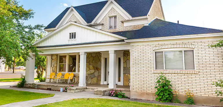 Why Homeowners in Rockford Sell Their Houses After Losing a Job – And How We Can Help