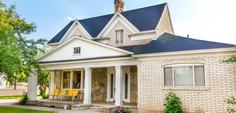 We Buy Homes in Any Condition Across Rockford – No Cleaning, Fixing, or Waiting